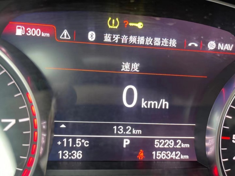 昆明16年奧迪A6L5