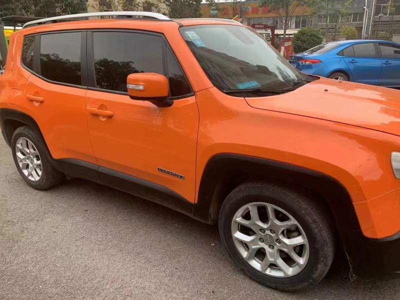 昆明16年Jeep自由俠2