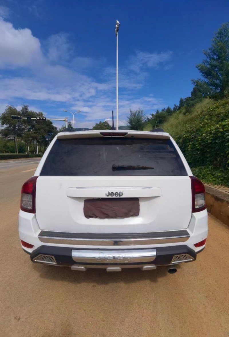 昆明16年Jeep指南者2