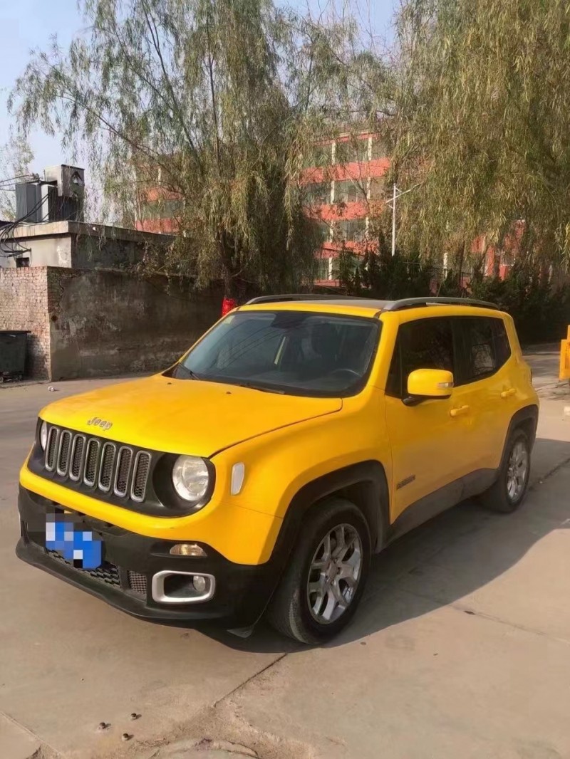 泰安17年Jeep自由俠5