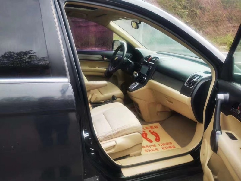 成都10年本田CR-V5