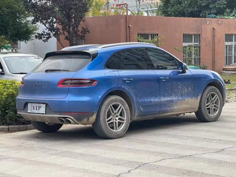 昆明18年保時捷Macan3
