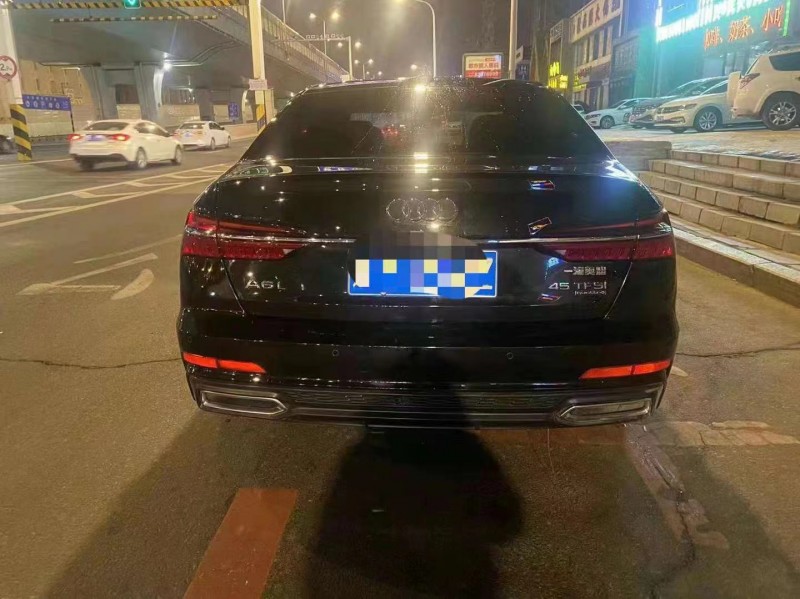沈陽19年奧迪A6L8