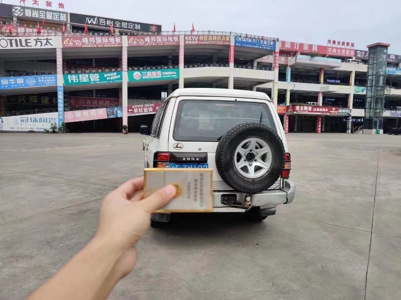 重慶15年獵豹汽車黑金剛3