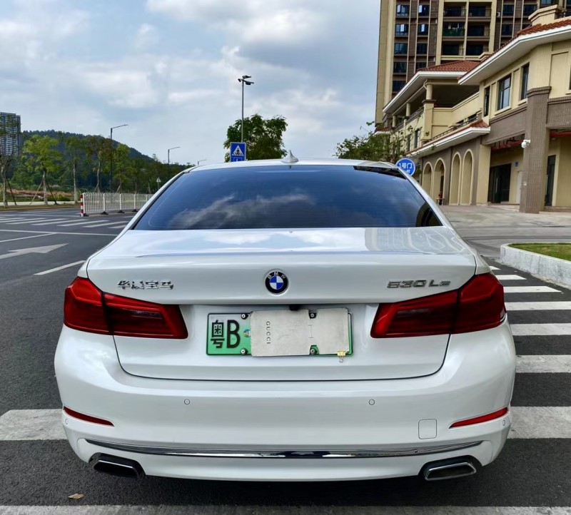 廣州18年寶馬5系9