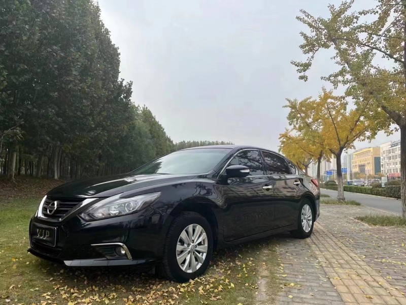 常州18年日產天籟2