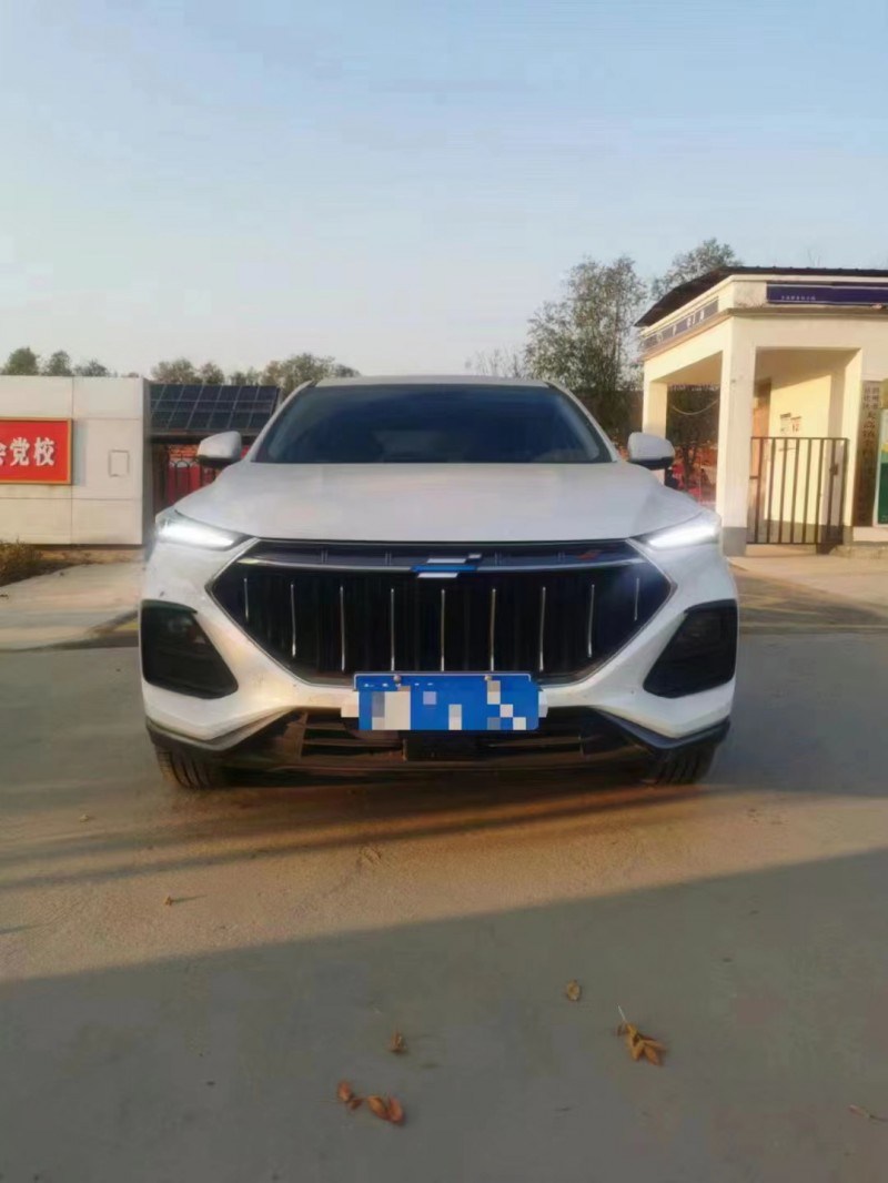 日照21年長安汽車歐尚1
