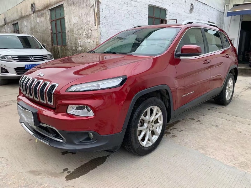 廣州17年Jeep自由光7