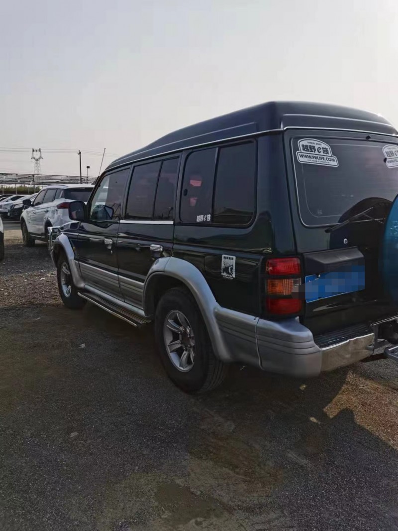 保定11年獵豹汽車黑金剛2
