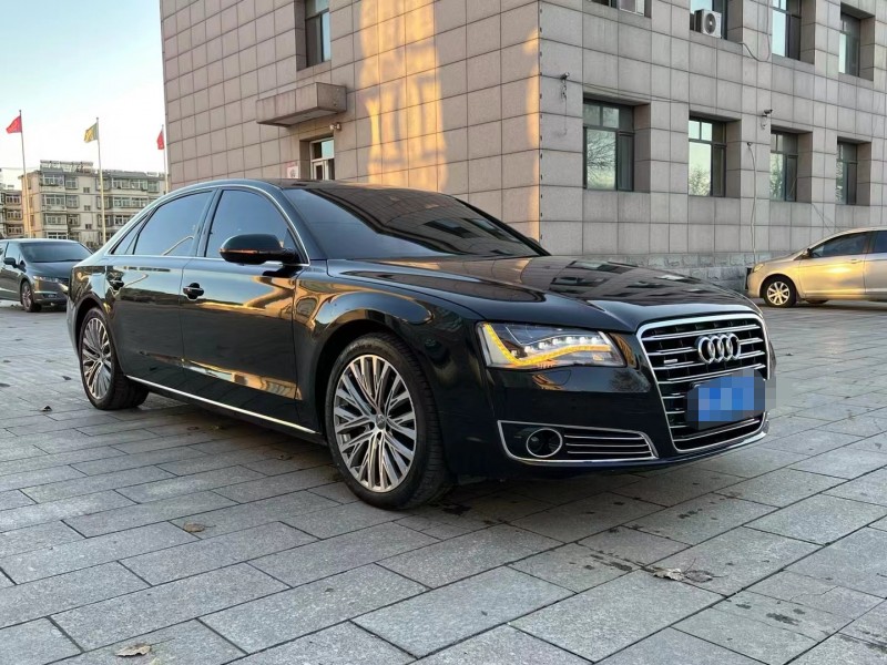 唐山14年奧迪A8L2