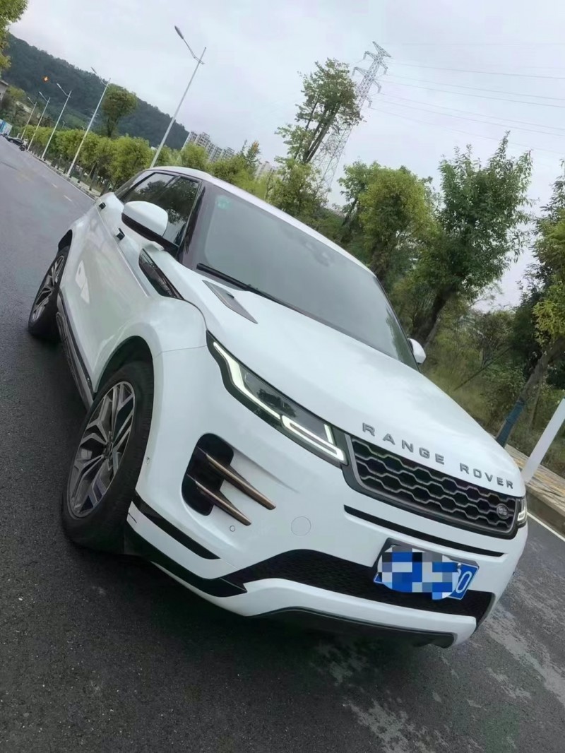 廣元20年路虎極光3