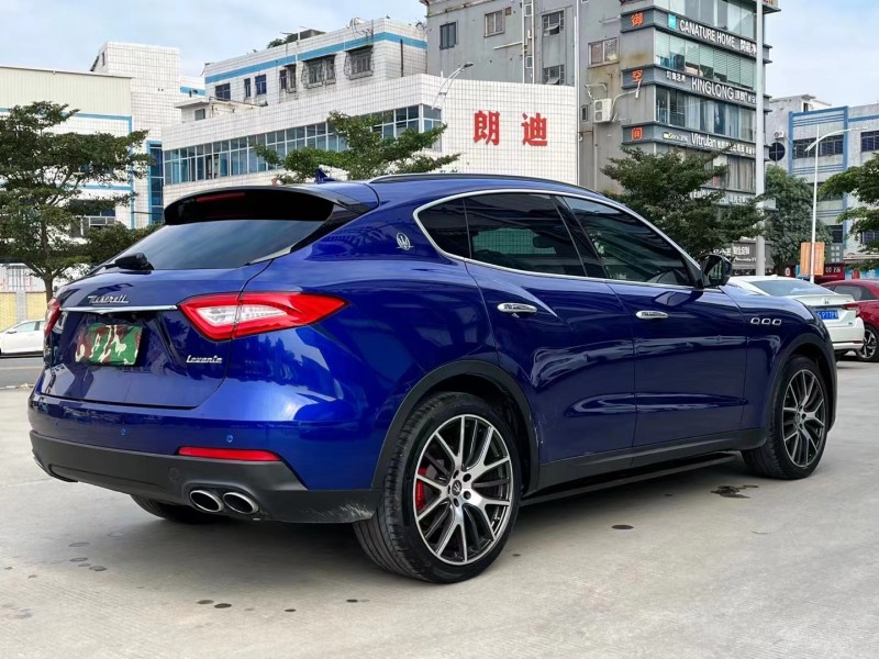 東莞19年瑪莎拉蒂Levante8