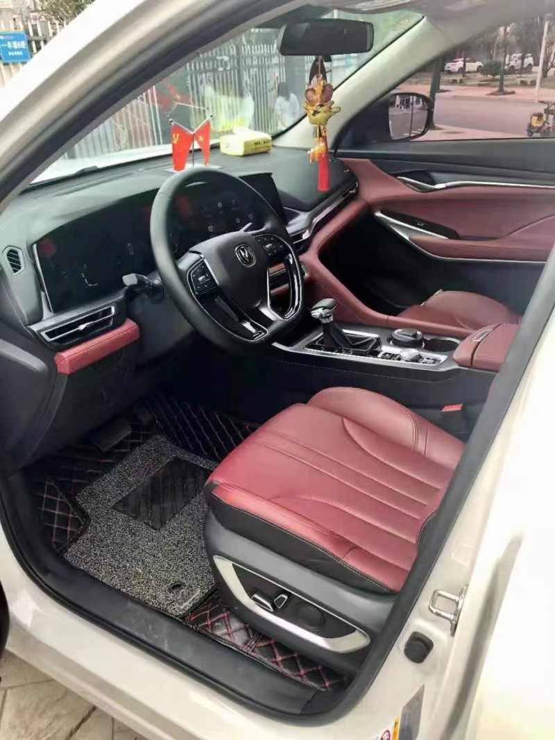長沙20年長安汽車CS754