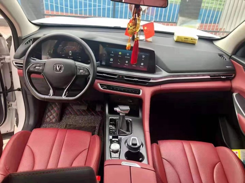 長沙20年長安汽車CS755