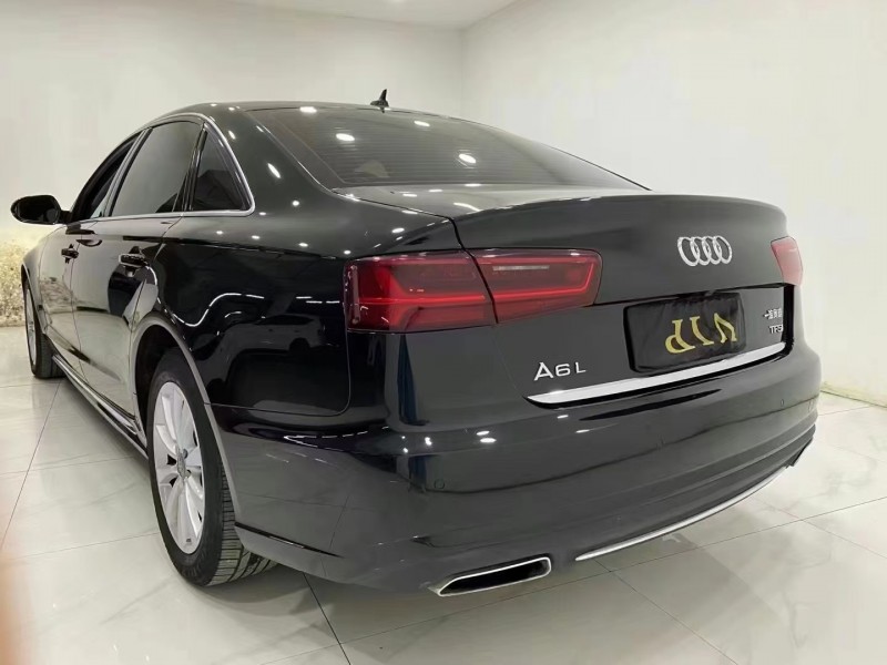 成都16年奧迪A6L9