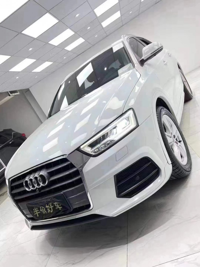 成都17年奧迪Q32