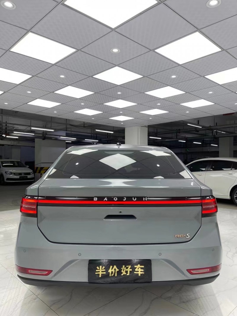 成都20年寶駿RC55