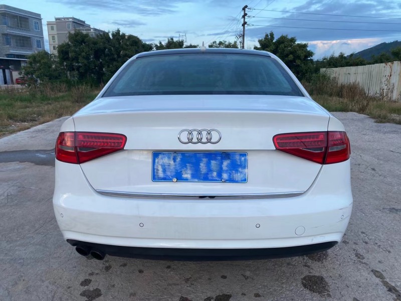 廣州13年奧迪A4L4