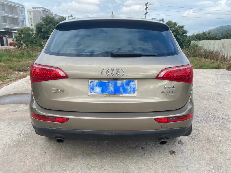 廣州12年奧迪Q54