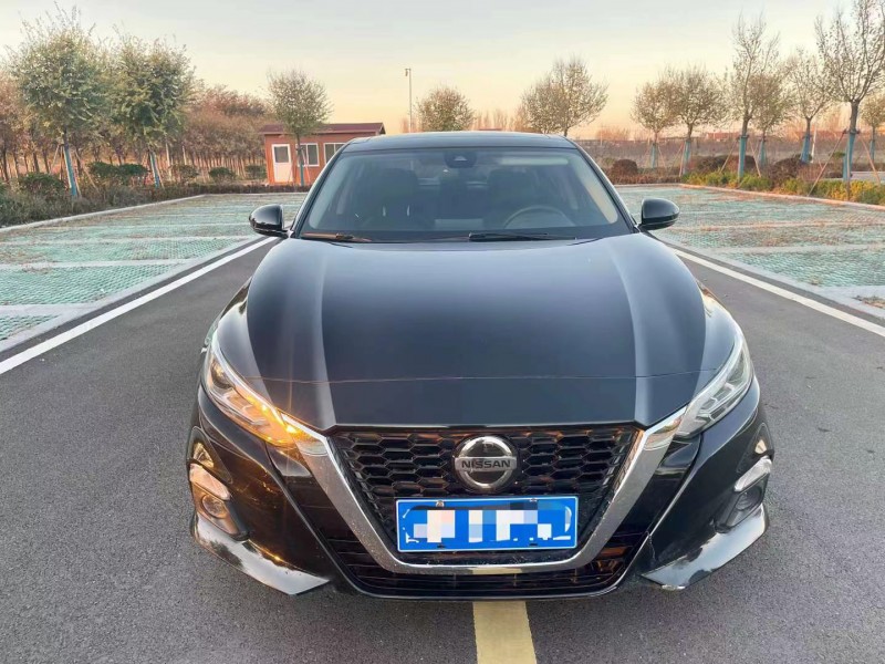 濱州19年日產天籟1