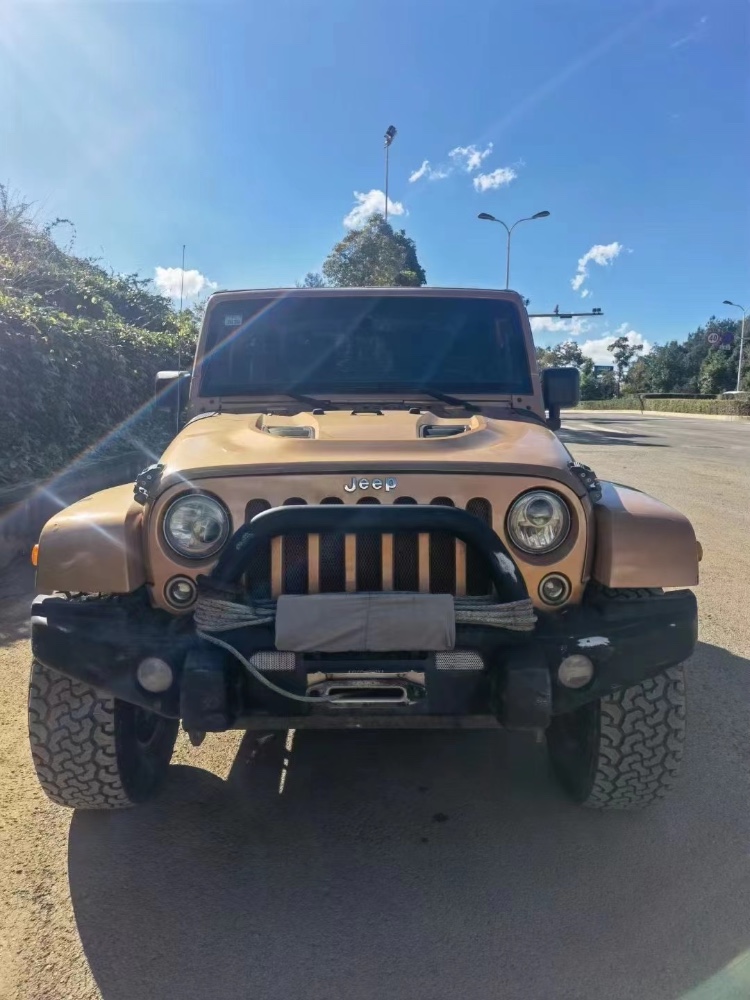 保山14年Jeep牧馬人8