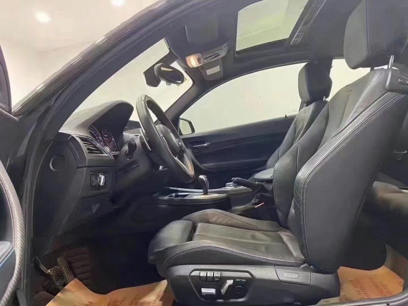 成都18年宝马M23