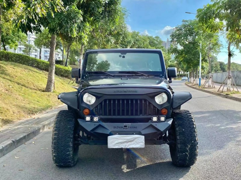 廣州13年Jeep牧馬人9