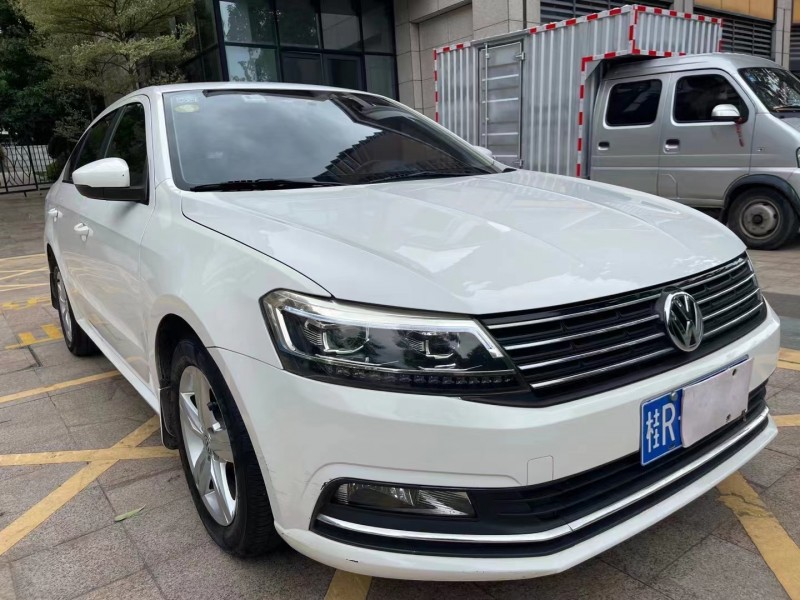 中山18年大眾朗逸4
