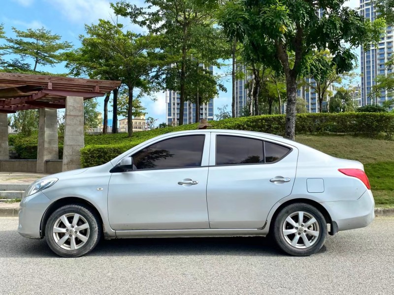 广州12年日产阳光7