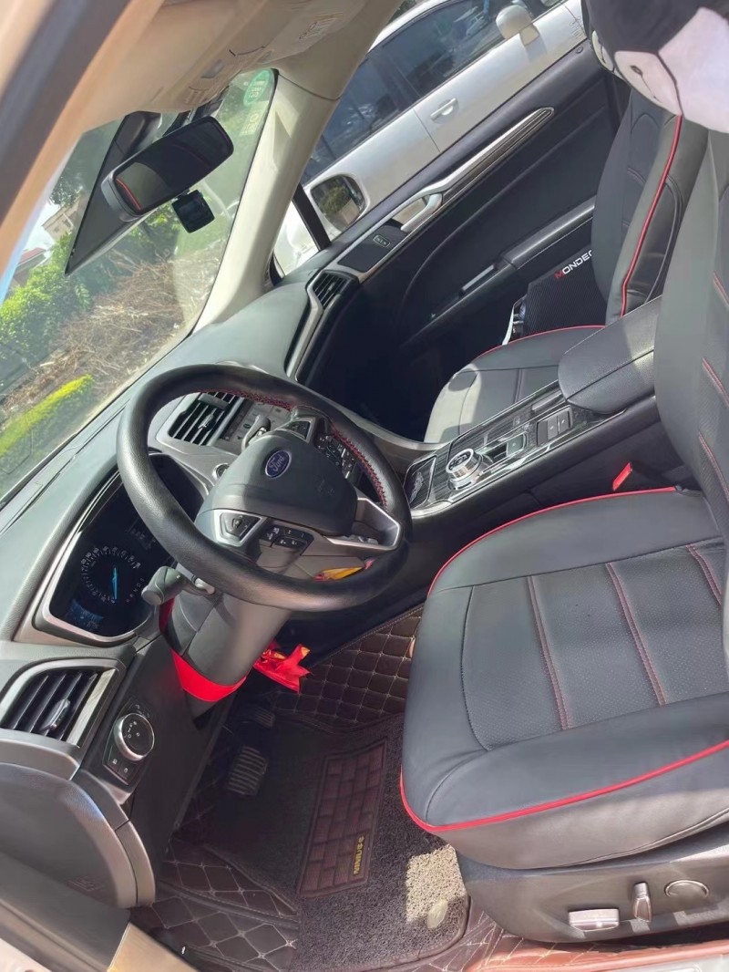 中山17年福特蒙迪欧7