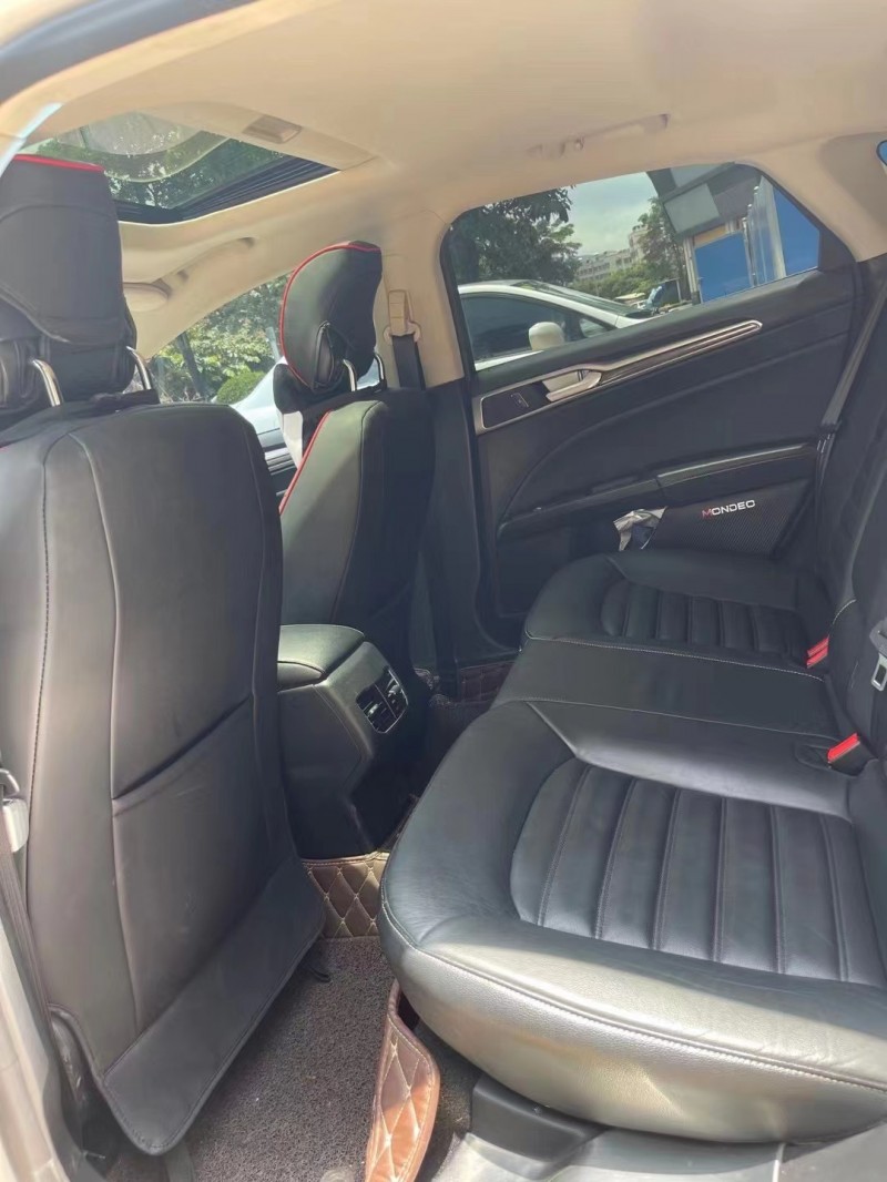 中山17年福特蒙迪欧9