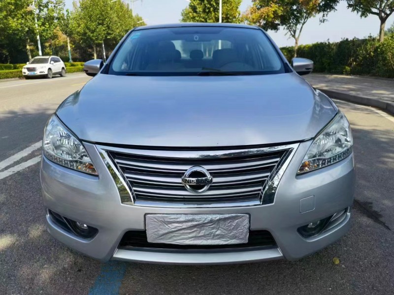聊城14年日產軒逸1