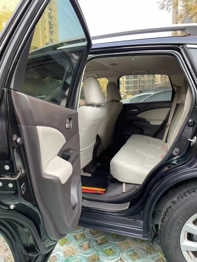 阜陽12年本田CR-V5