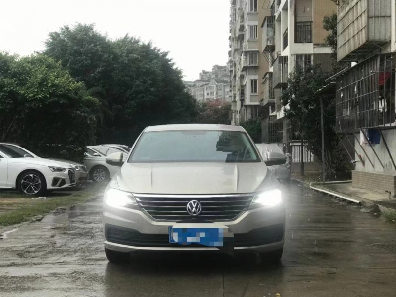 廈門20年大眾朗逸1
