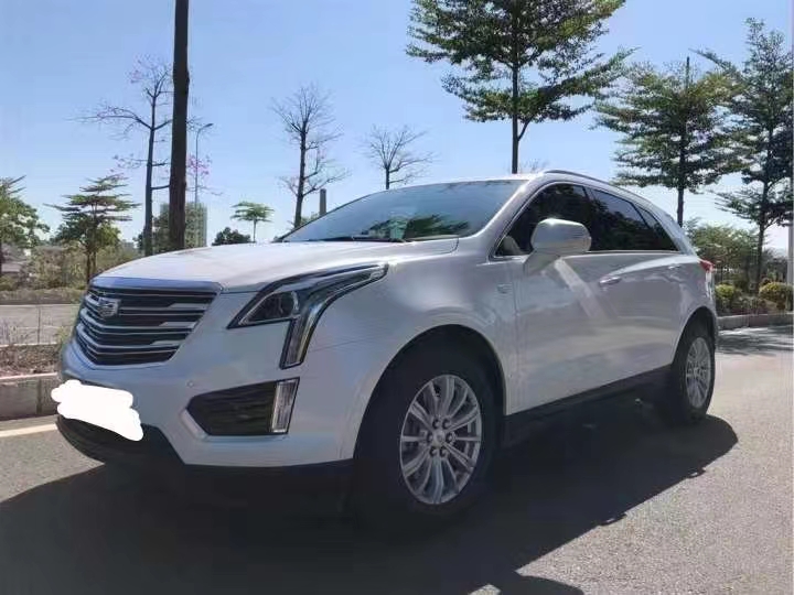 廈門18年凱迪拉克XT52