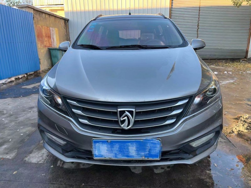 濰坊17年寶駿3101