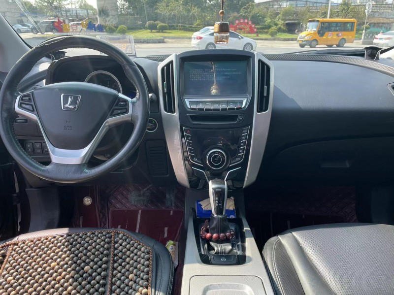北京16年納智捷優6 SUV3