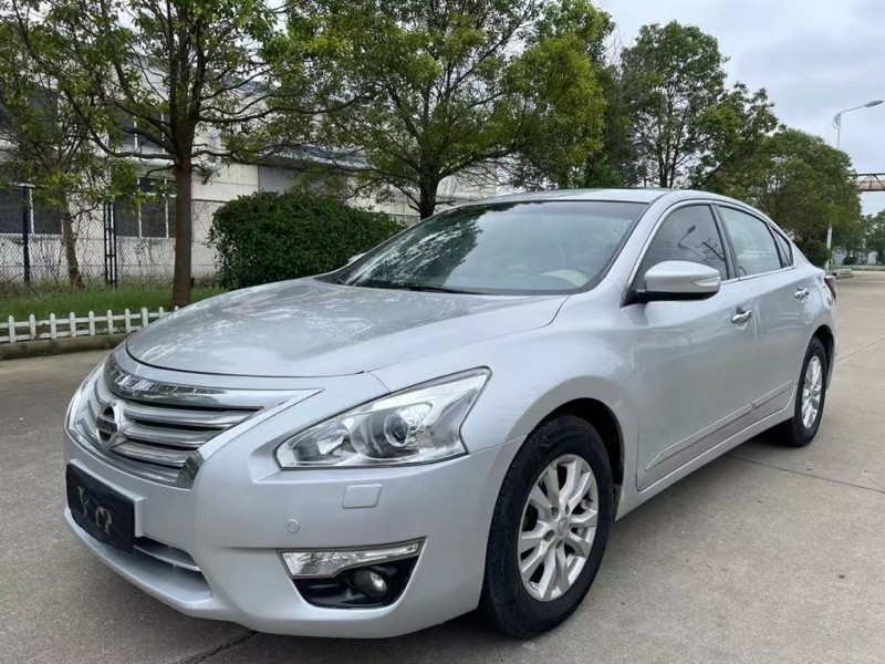 鹽城14年日產天籟3