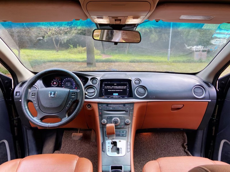 濰坊12年納智捷大7 SUV4