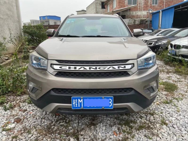 柳州16年長安汽車CS751
