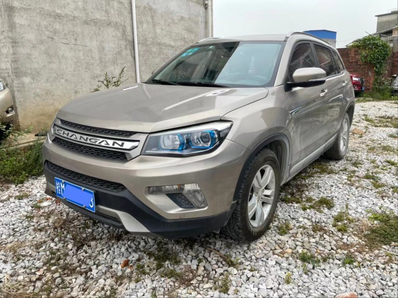 柳州16年長安汽車CS752