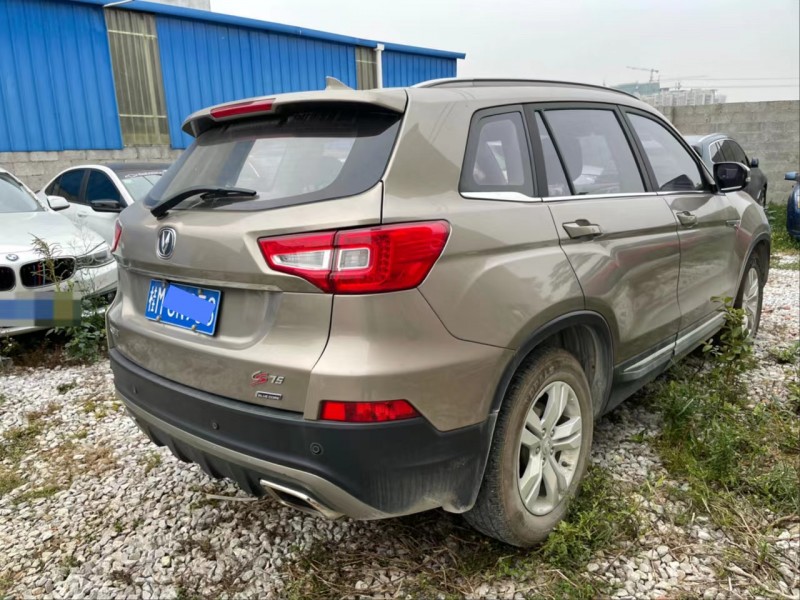柳州16年長安汽車CS758