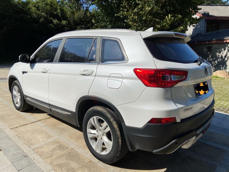 濰坊17年長安汽車CS758
