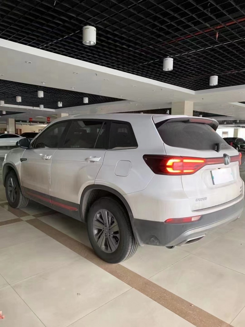 貴陽21年長安汽車CS759