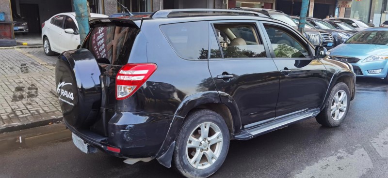 婁底12年豐田RAV43