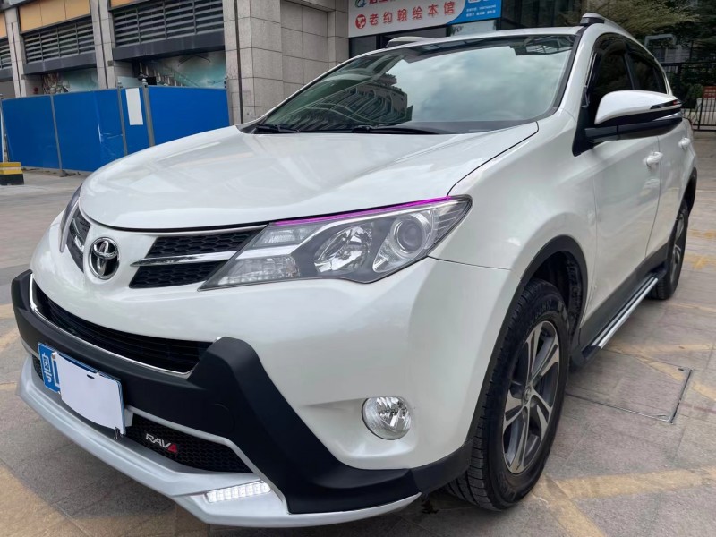 中山16年豐田RAV43