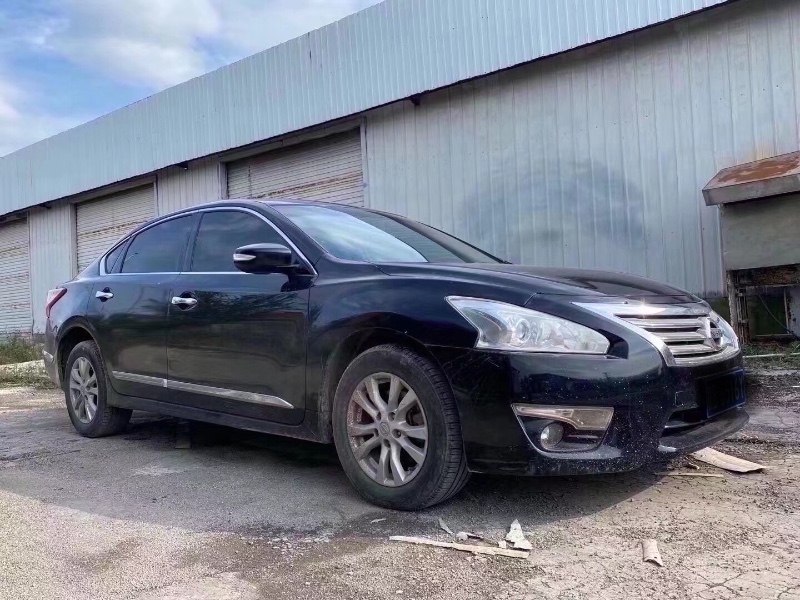 撫州14年日產天籟8