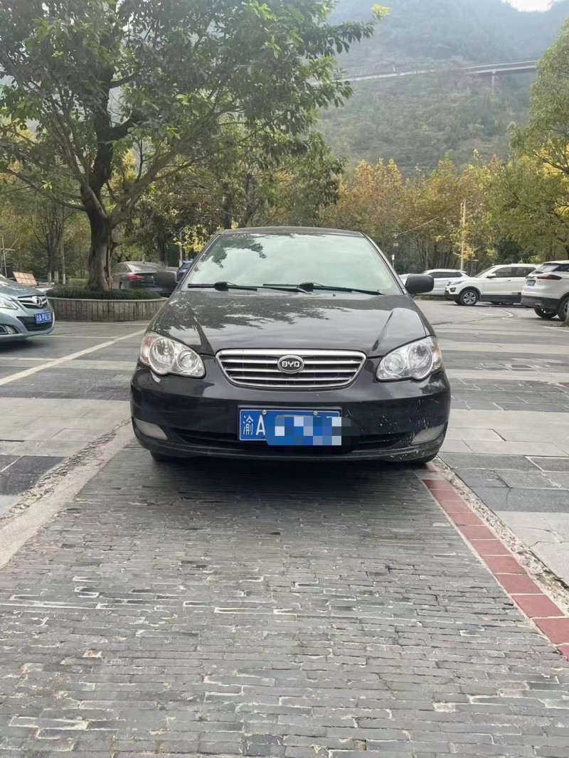 重慶20年比亞迪F37