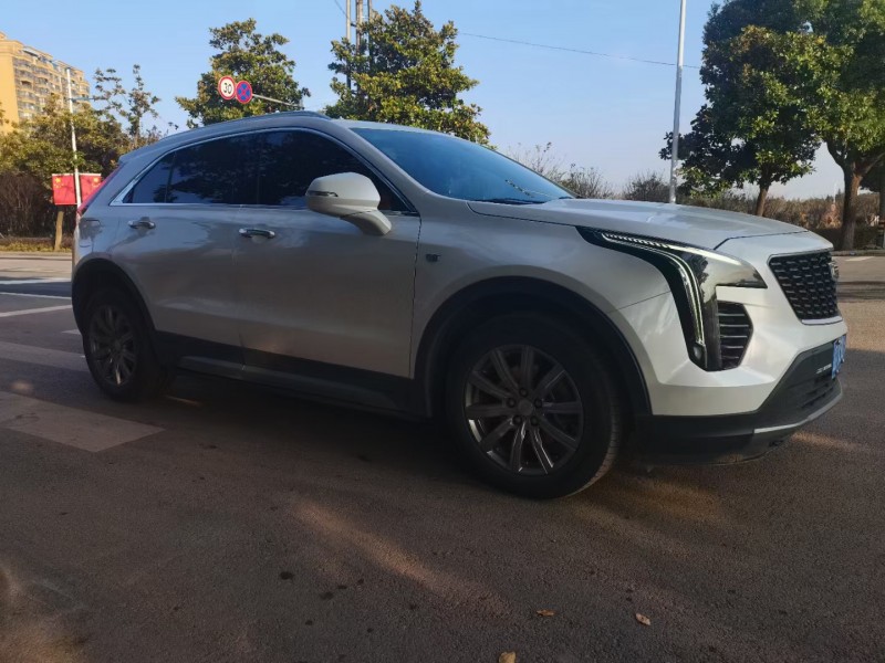 臺州20年凱迪拉克XT42
