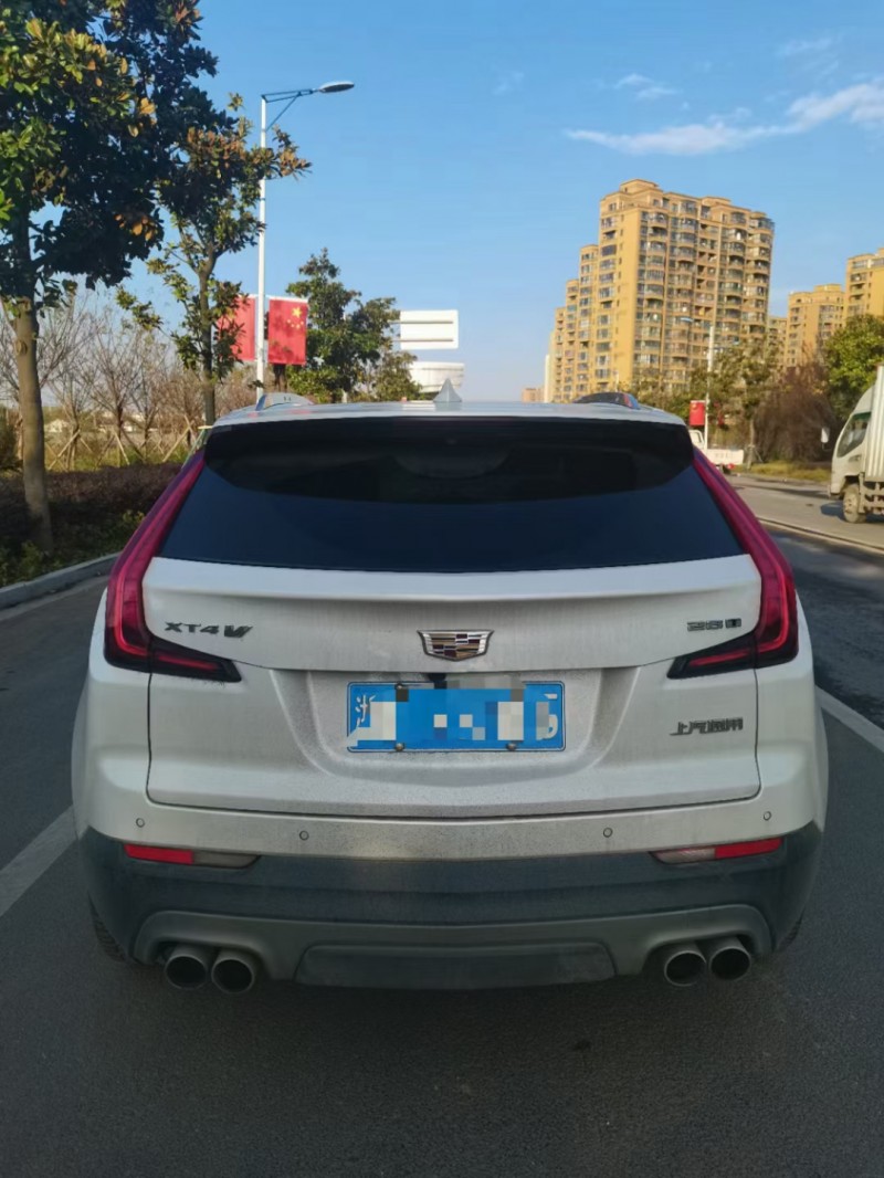 臺州20年凱迪拉克XT49